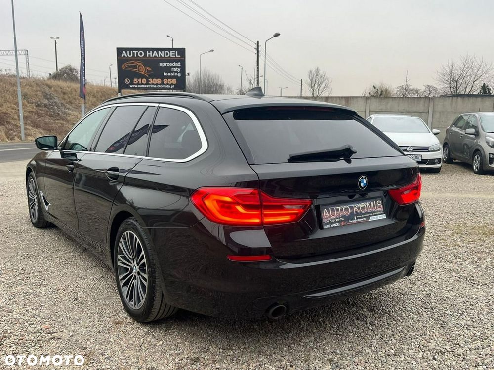 BMW Seria 5 530i xDrive GPF Sport Line sport - 38