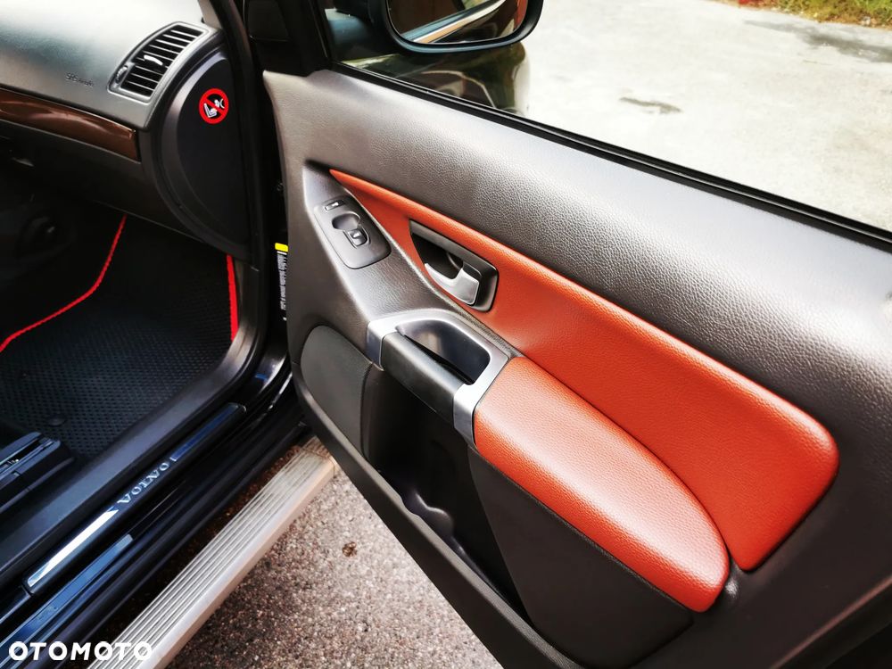 Volvo XC 90 - 11