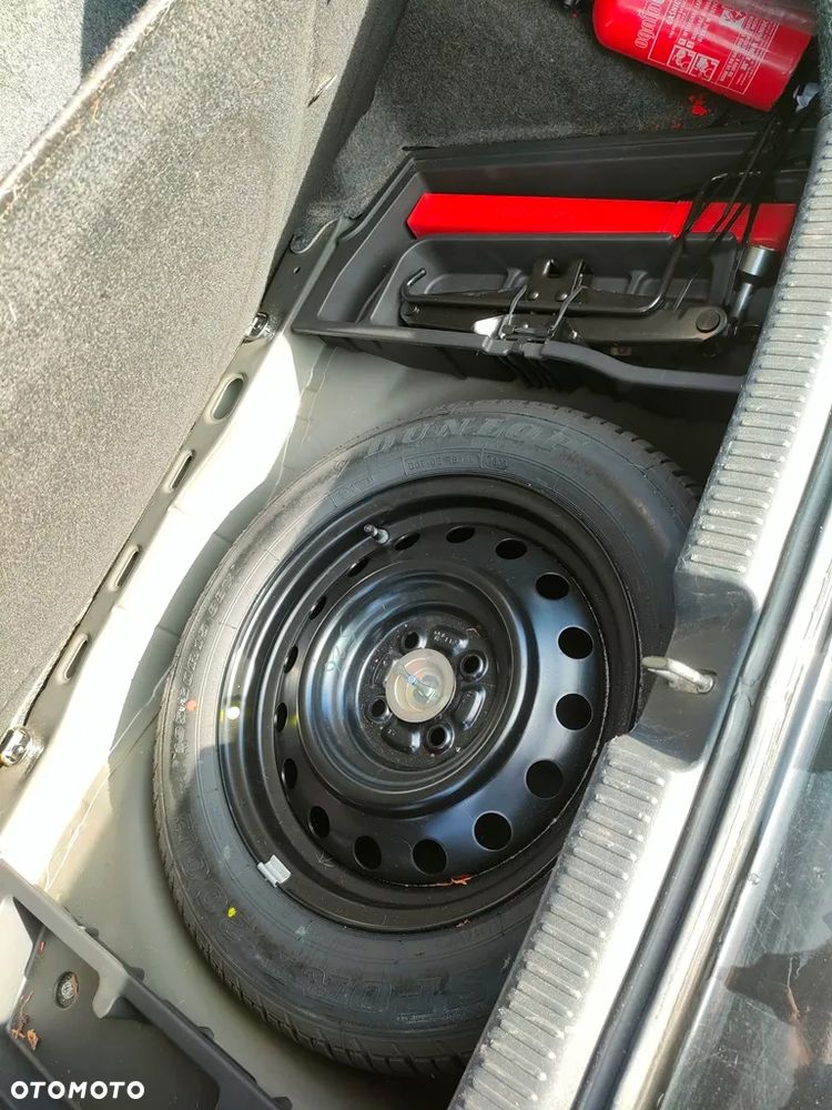 Toyota Corolla 1.6 VVT-i Terra - 8