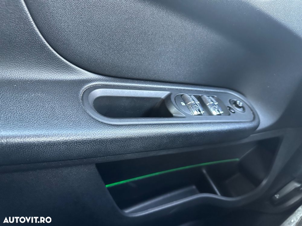 Mini Countryman - 22