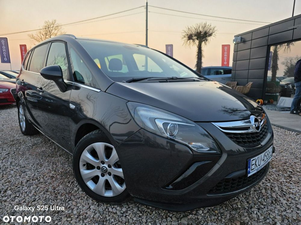 Opel Zafira 1.4 T Cosmo - 24