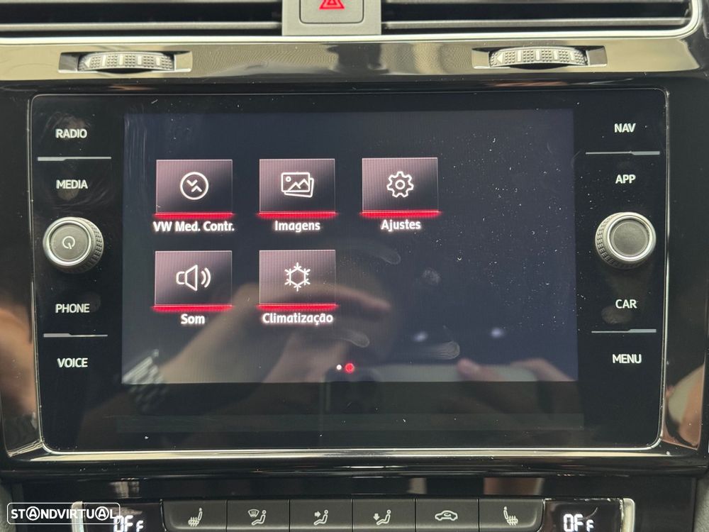 VW Golf 2.0 TSI GTI DSG Performance - 38