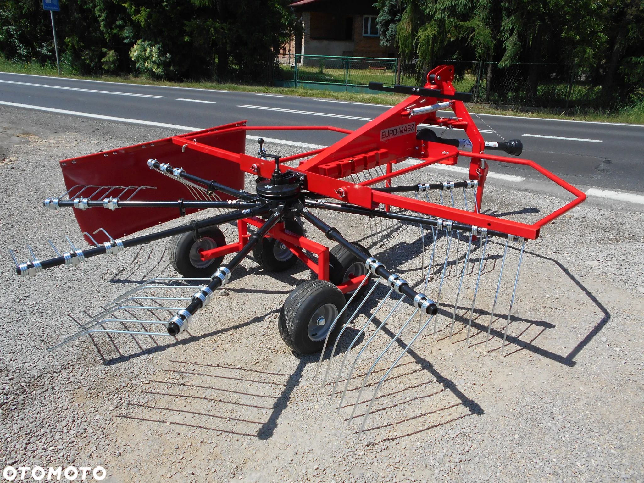 ZGRABIARKA KARUZELOWA/PAJĄK 3,5m TANDEM WAŁEK WOM koło kopiujące - 1