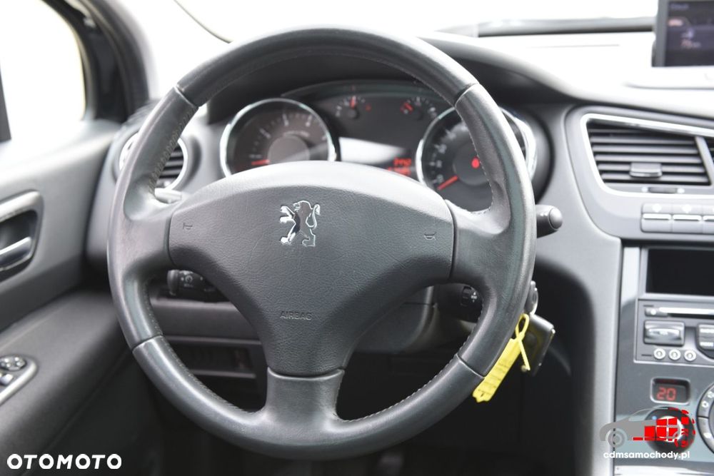 Peugeot 5008 - 25