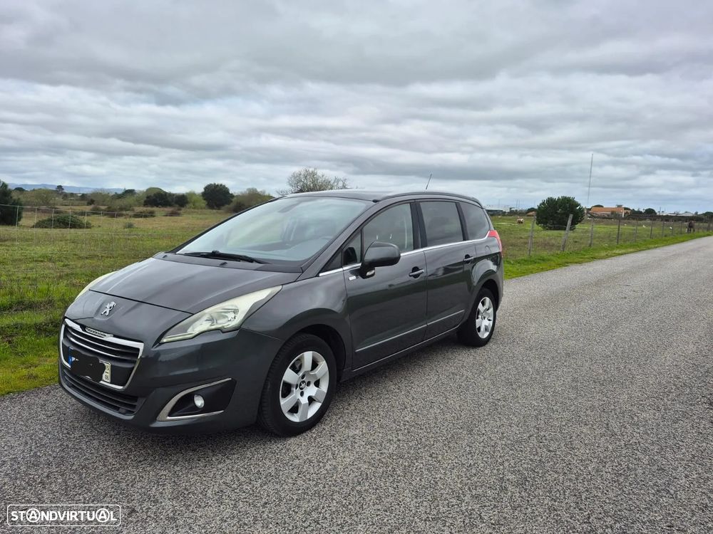 Peugeot 5008 1.6 BlueHDi Style - 3