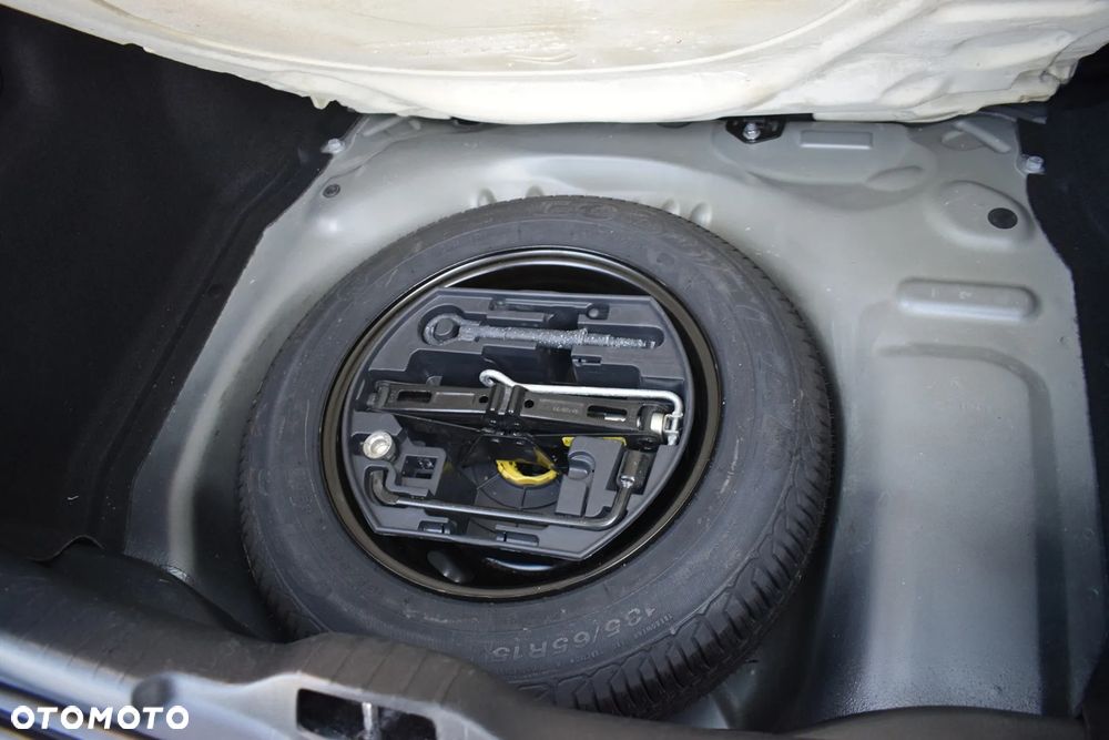 Citroën C4 Cactus Pure Tech 110 Stop&Start Rip Curl - 19