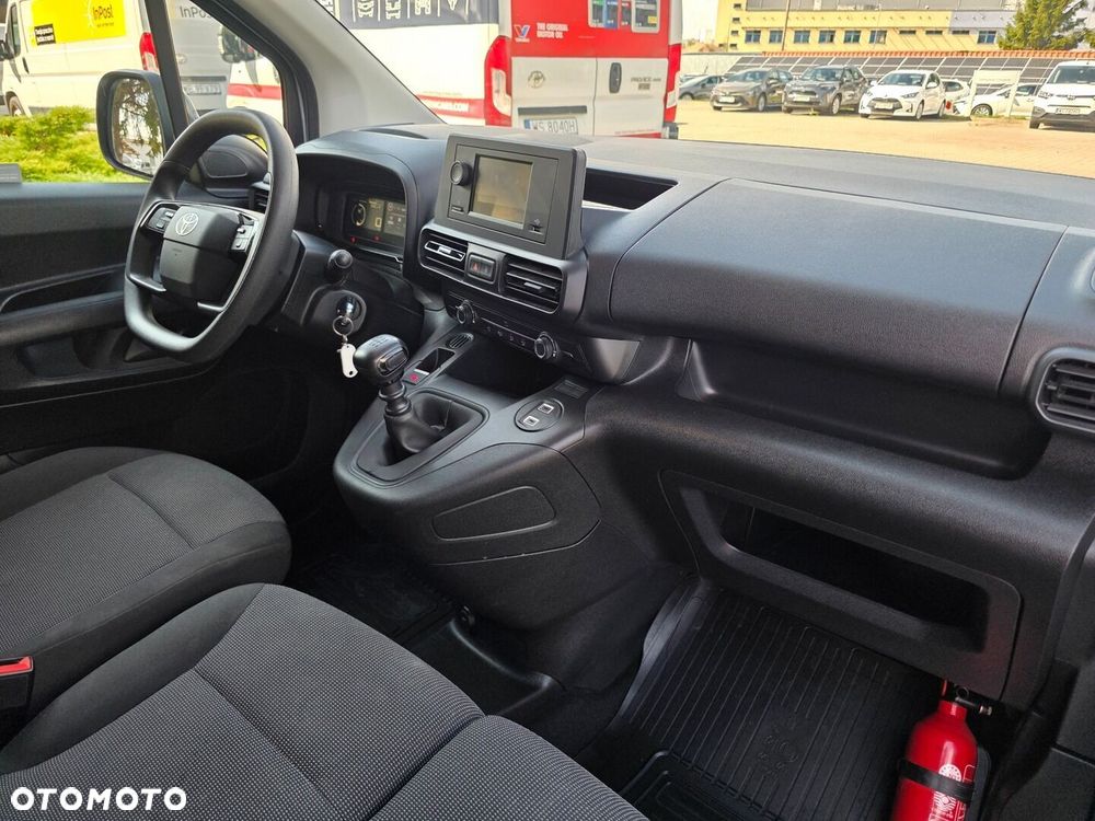 Toyota PROACE CITY - 30