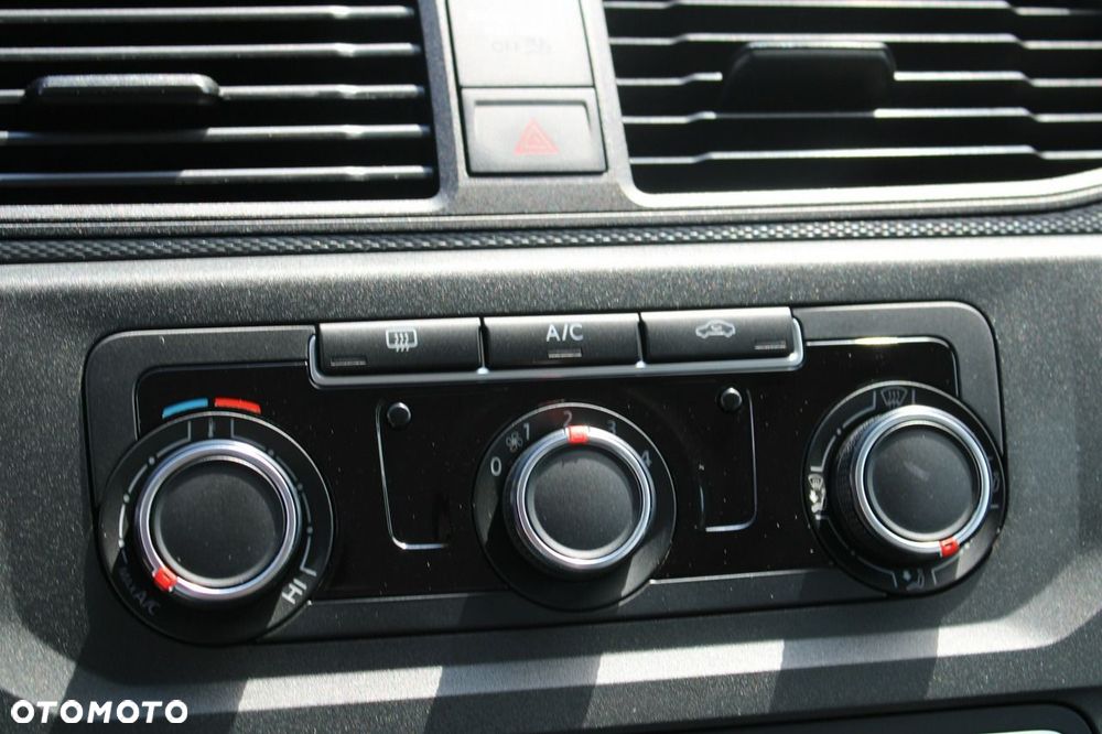 Volkswagen Caddy - 23