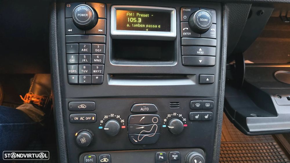 Volvo XC 90 2.4 D5 7L Executive - 6