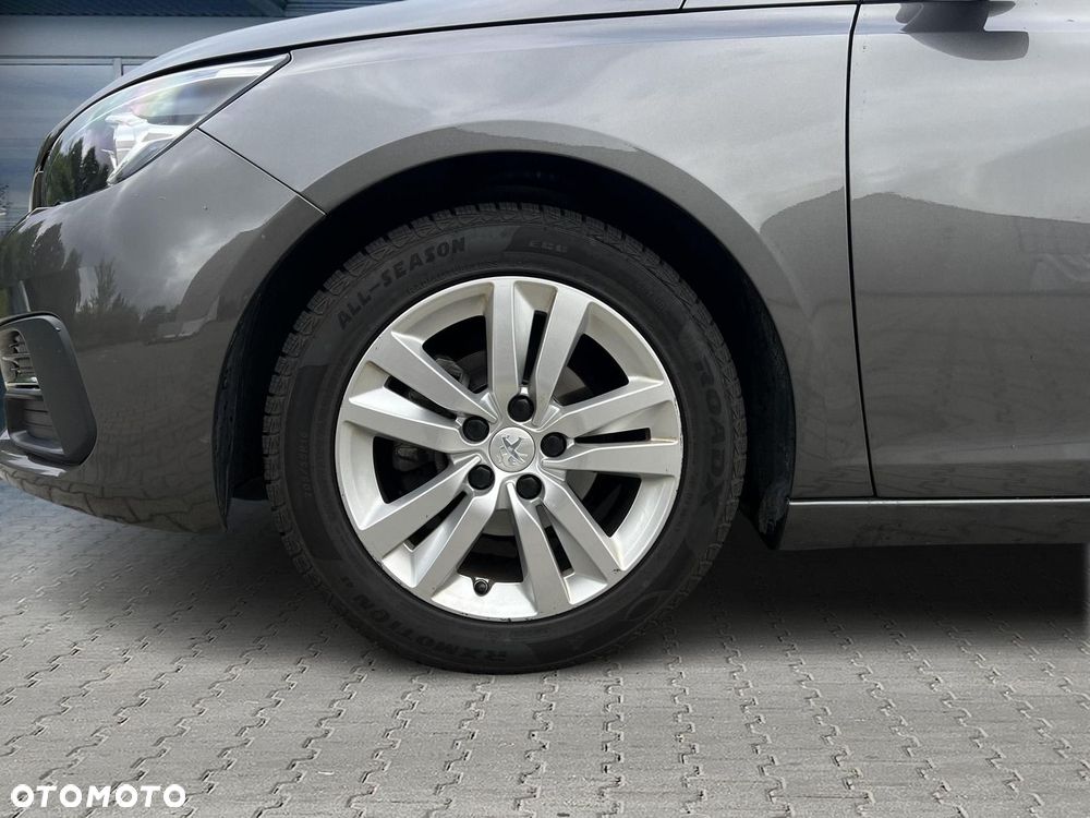 Peugeot 308 1.2 PureTech GPF Access S&S - 26