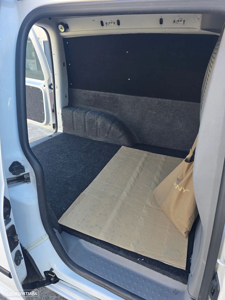 VW Caddy - 9