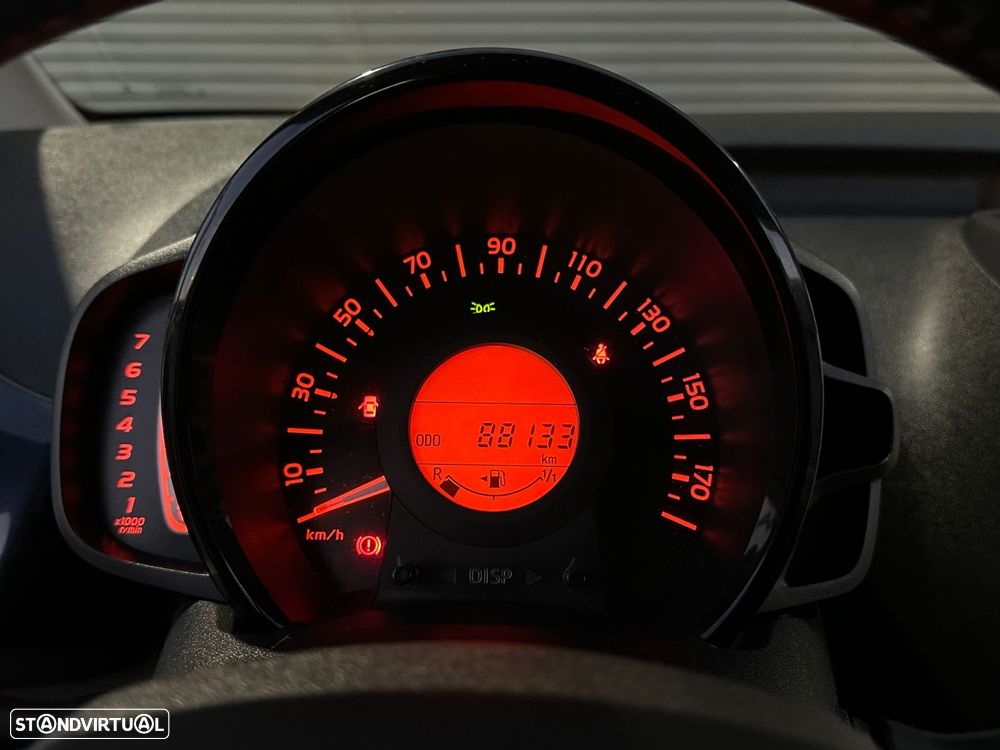 Peugeot 108 1.0 VTi Allure - 20