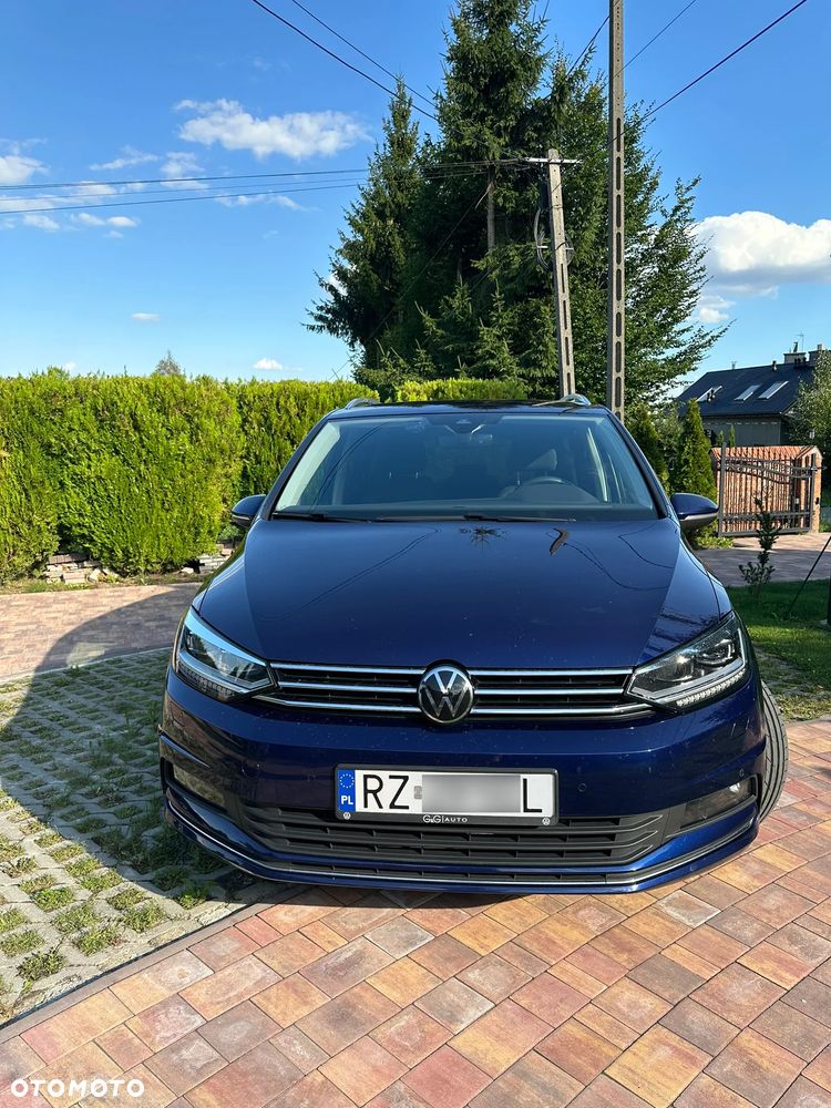 Volkswagen Touran - 8