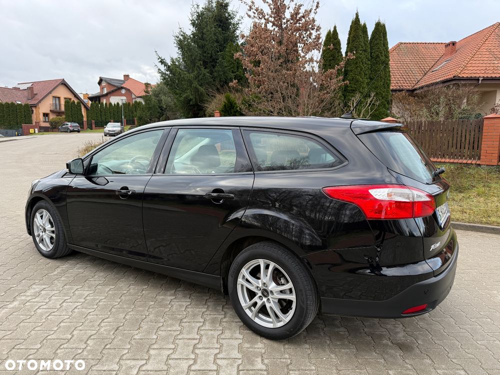 Ford Focus 1.6 TDCi DPF Start-Stopp-System Titanium - 9