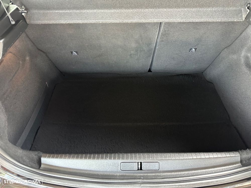 Peugeot 208 1.2 PureTech Active Pack - 10
