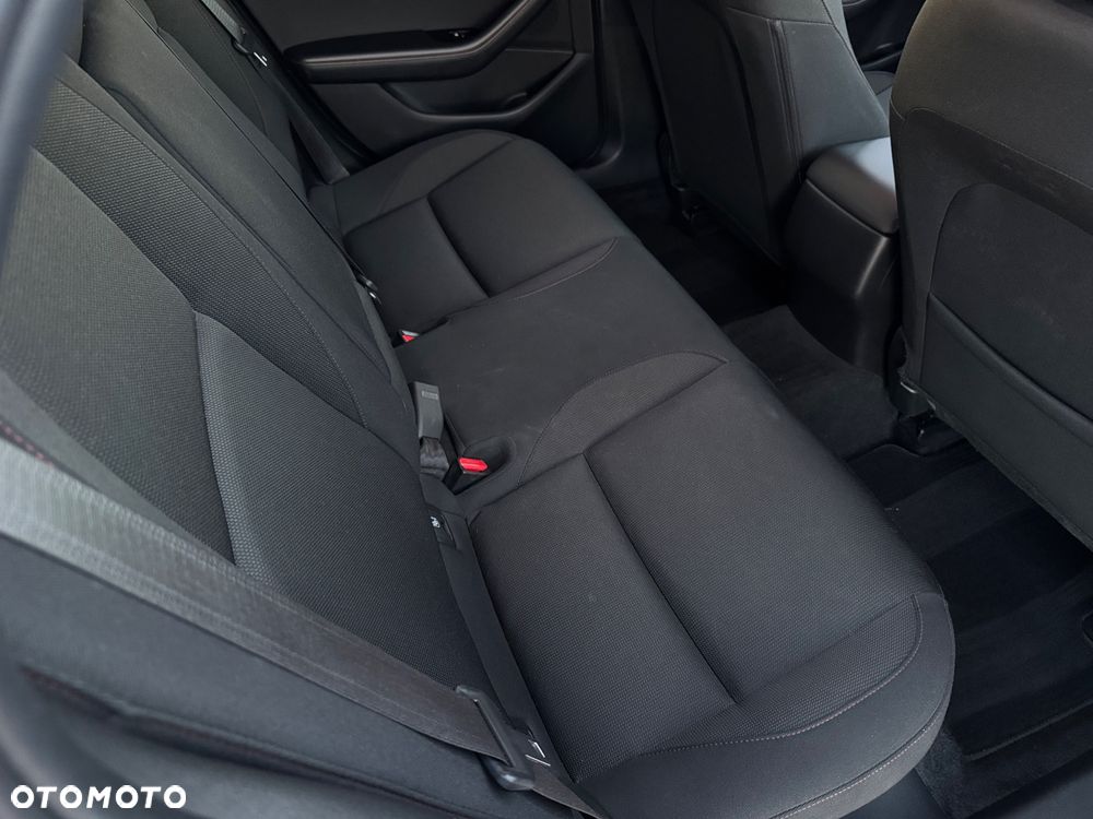 Mazda 3 e-SKYACTIV-X 2.0 M HYBRID - 10