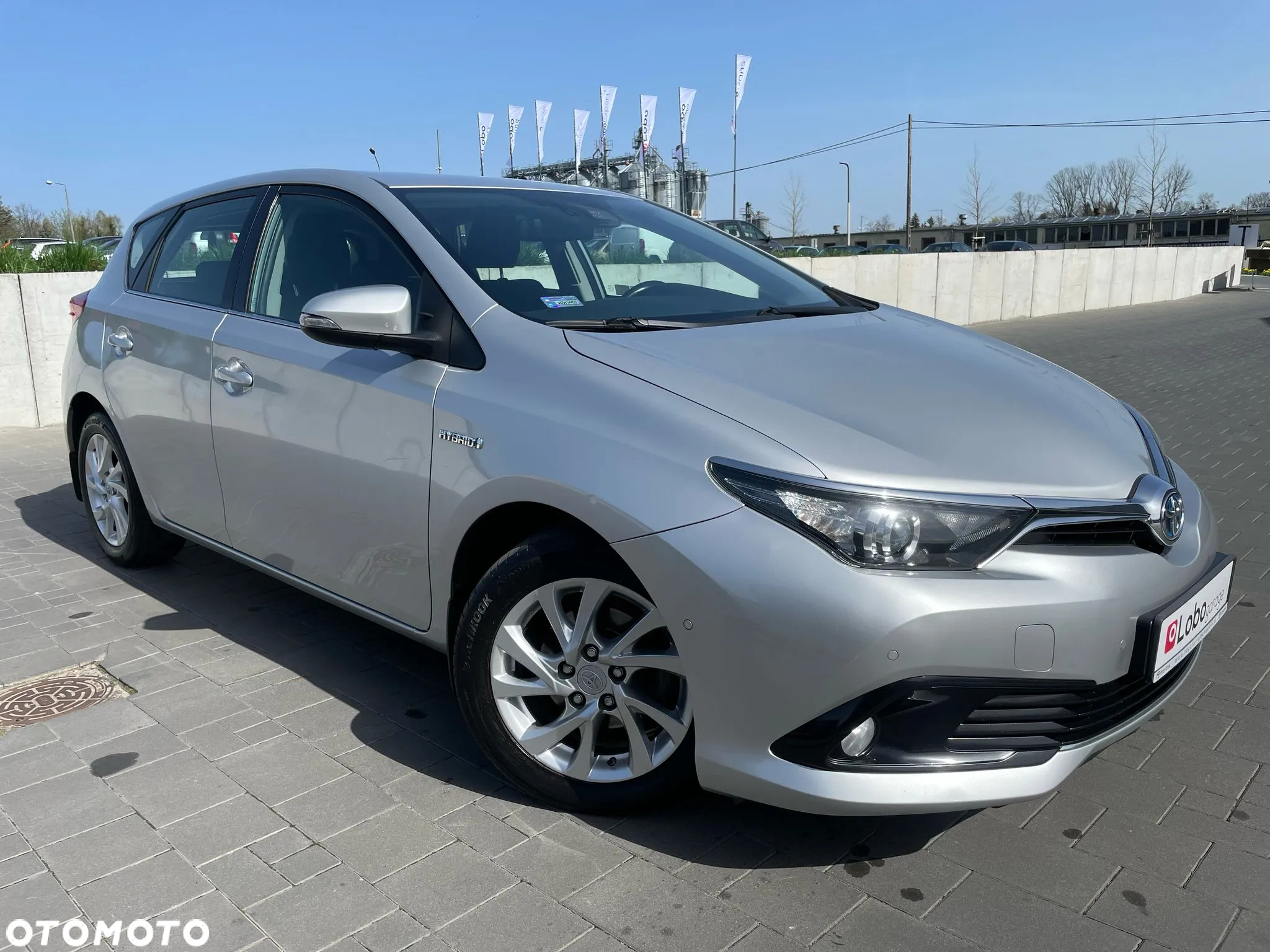 Toyota Auris Hybrid 135 Premium - 3