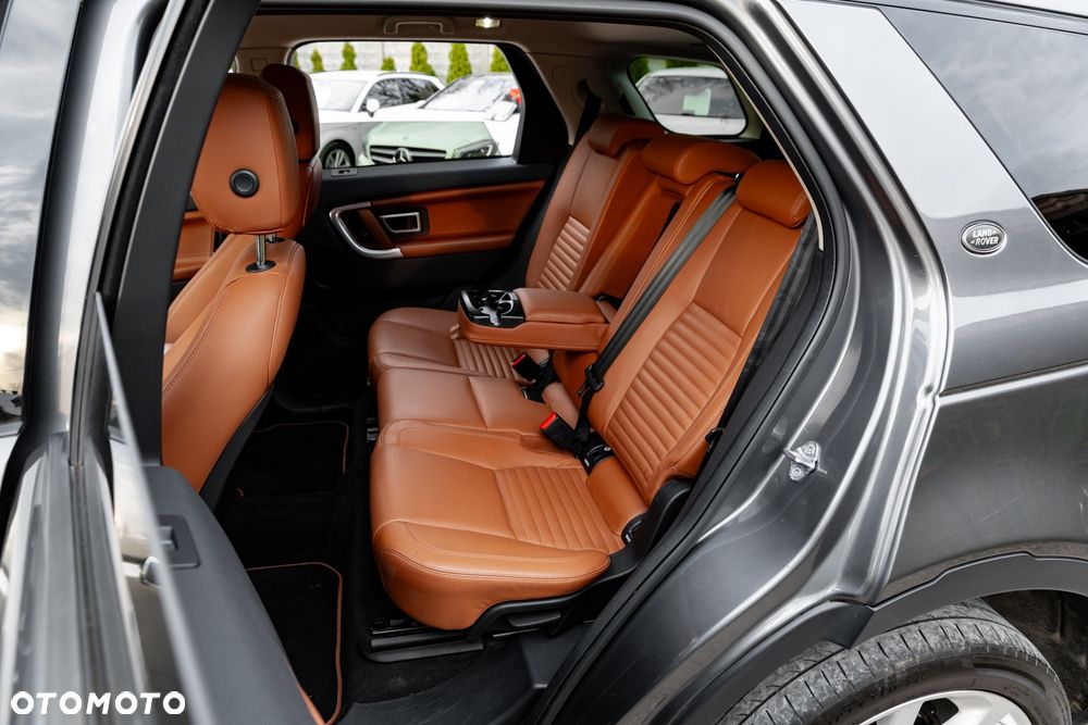 Land Rover Discovery Sport TD4 HSE - 19