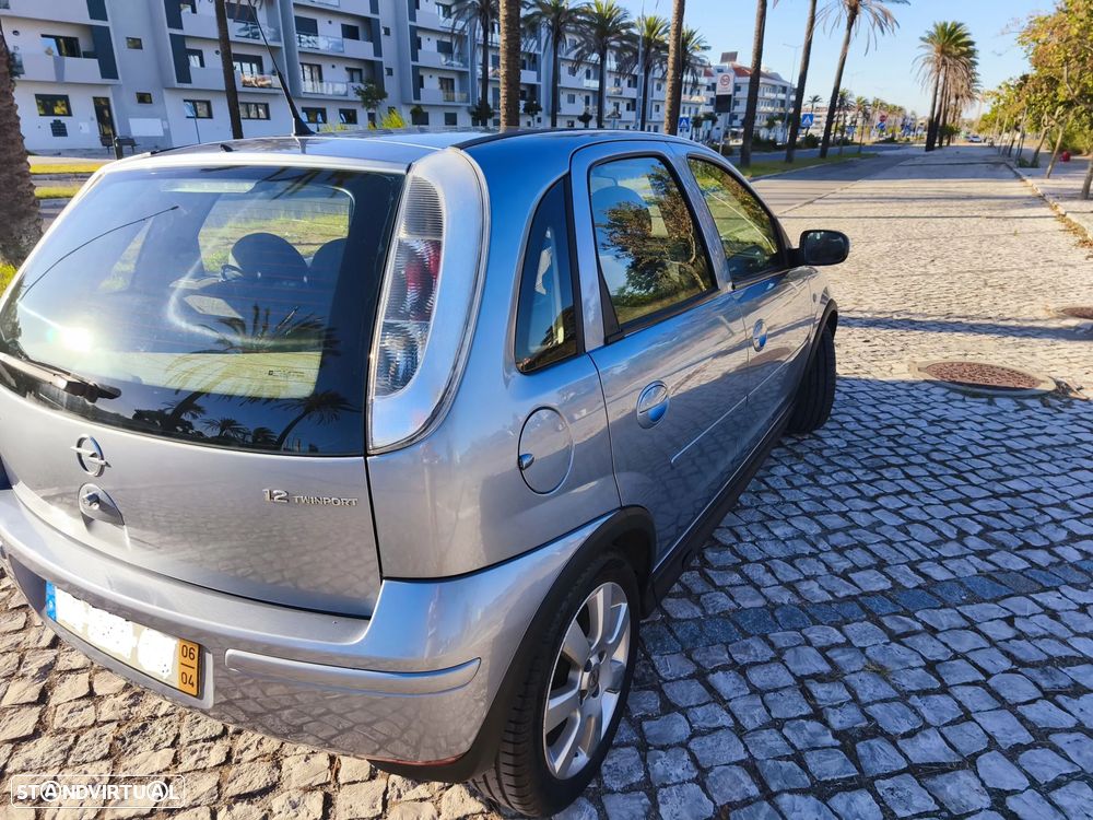 Opel Corsa 1.2 Twinport Silver - 8