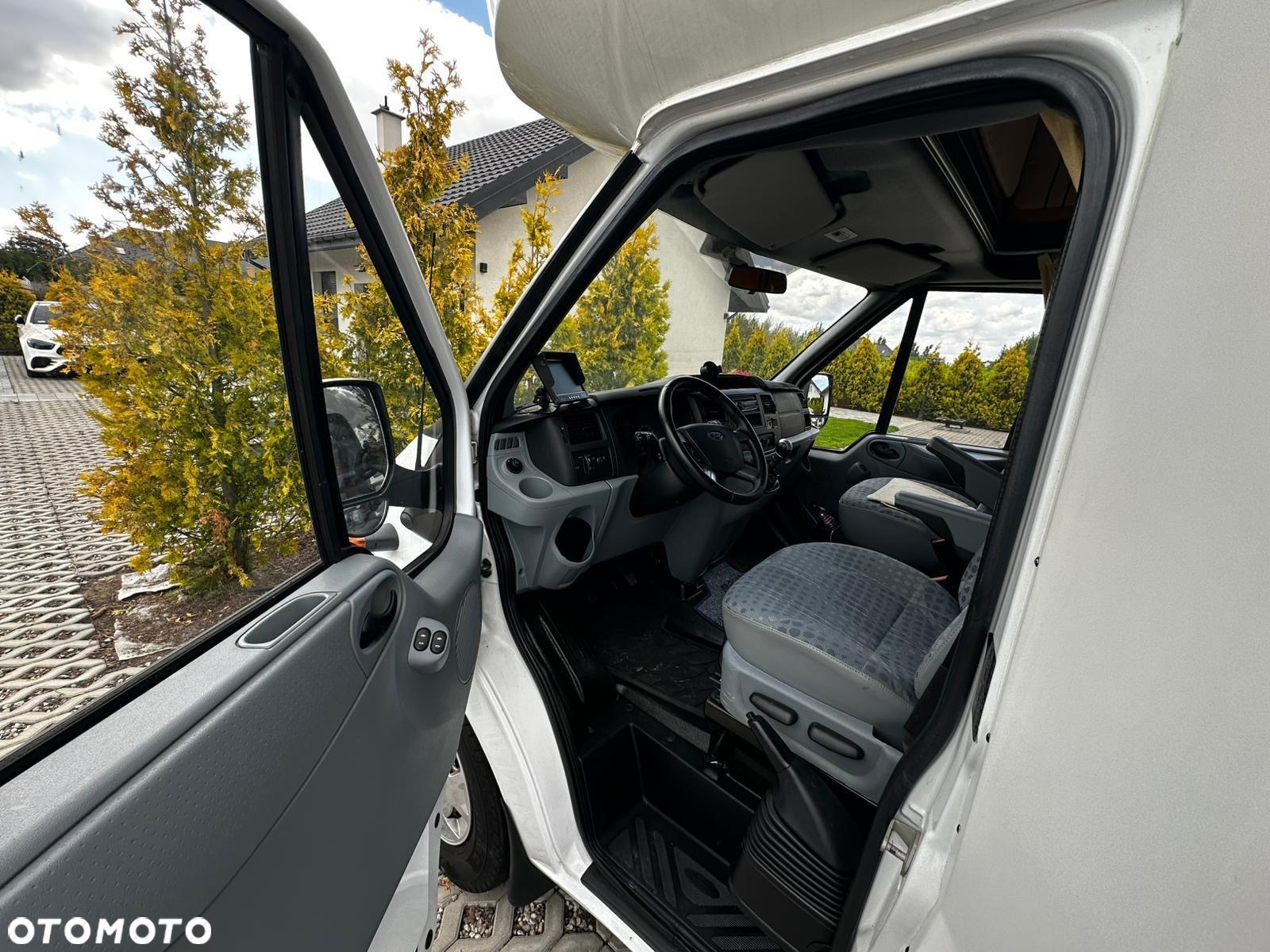Ford Transit - 14