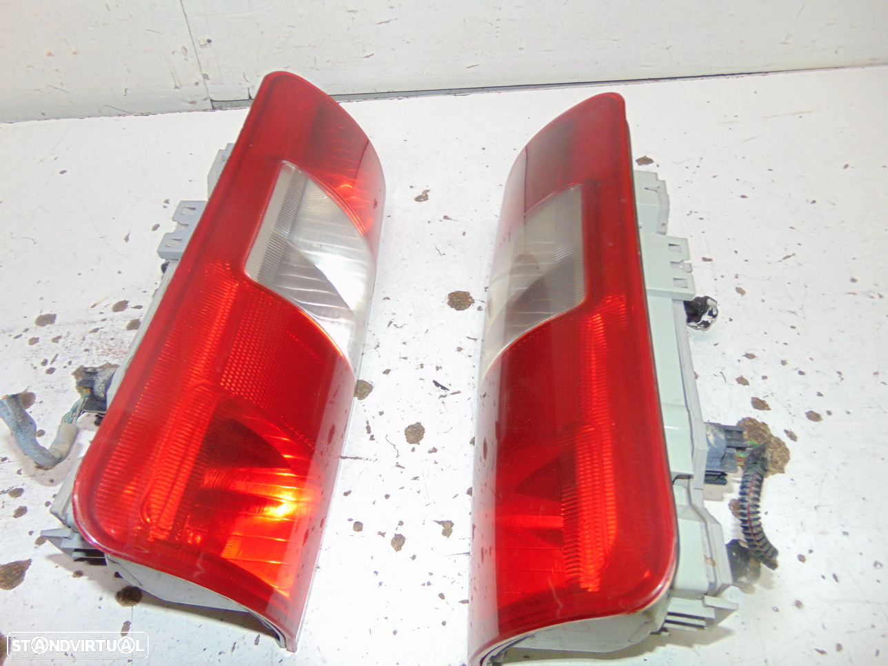 Ford transit conect farolins - 4