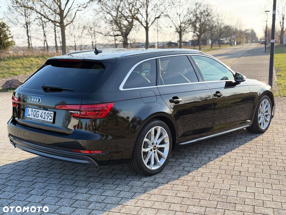 Audi A4 Avant 40 TDI quattro S tronic S line - 4