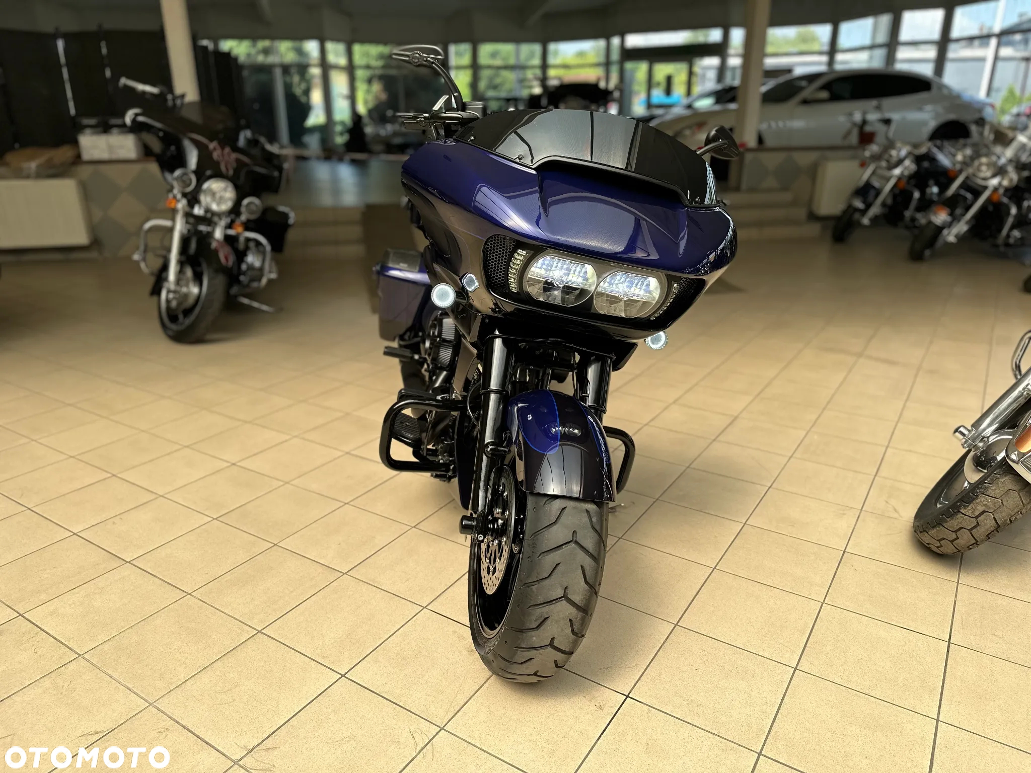 Harley-Davidson Touring Road Glide - 6