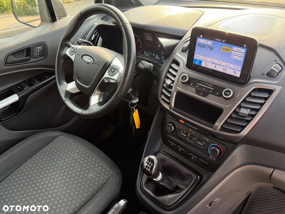 Ford Tourneo Connect 1.5 EcoBlue Titanium - 22