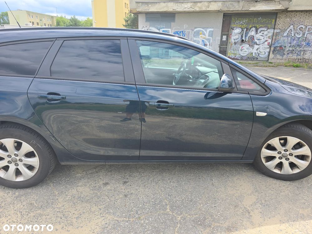 Opel Astra 1.4 T Enjoy EU6 - 10