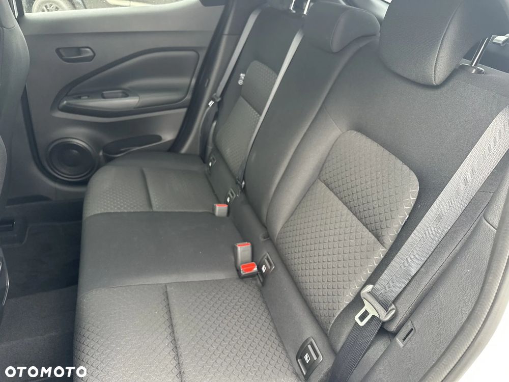 Nissan Juke 1.0 DIG-T Acenta DCT - 17