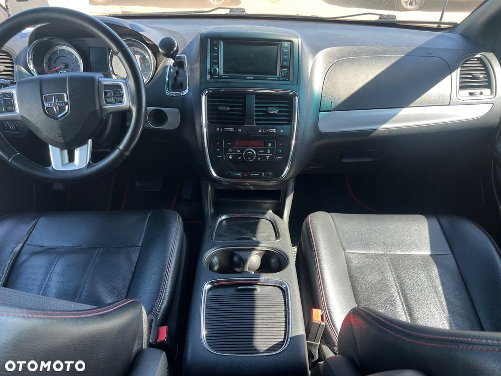 Dodge Grand Caravan 3.6 R/T - 5