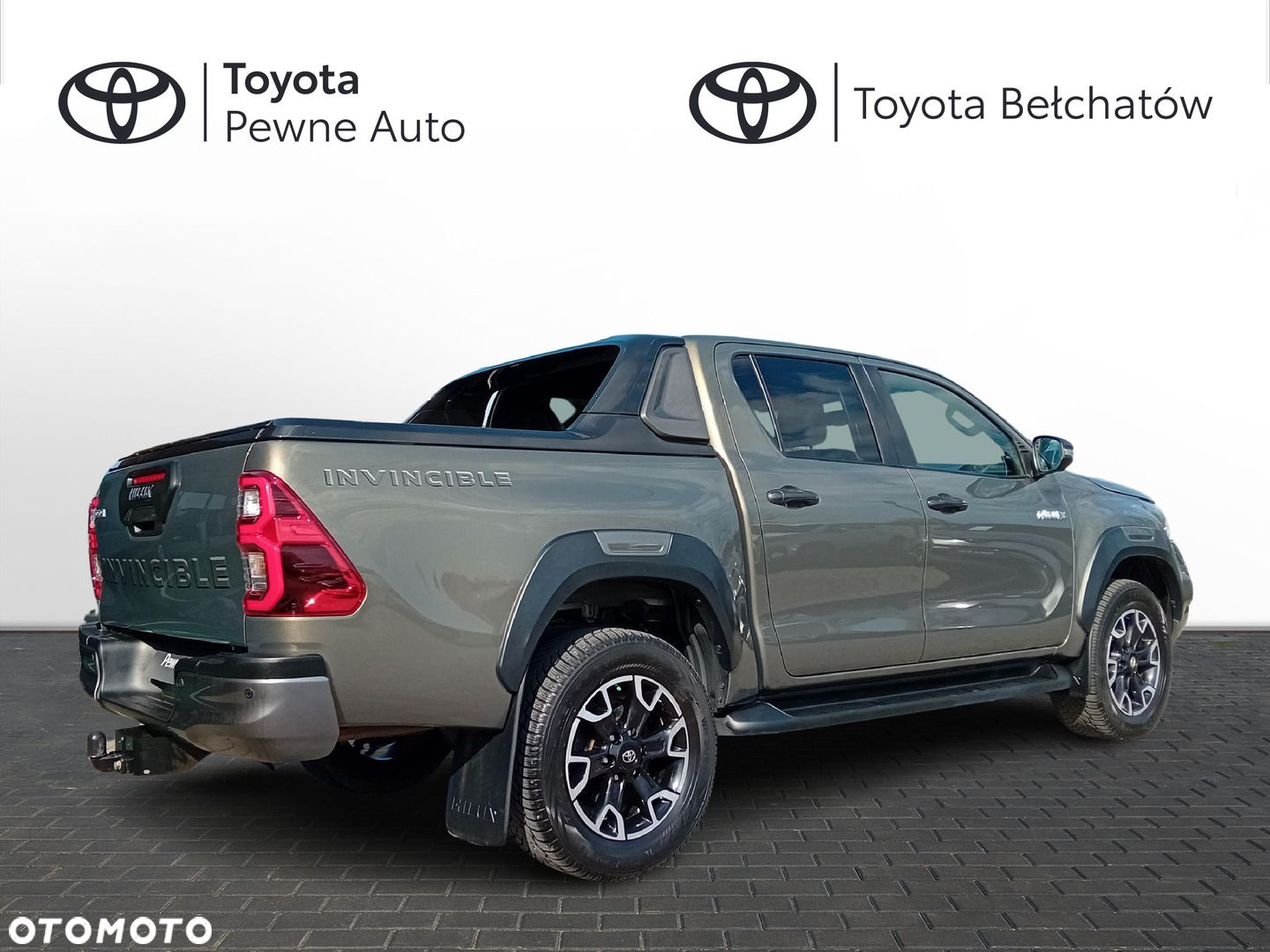 Toyota Hilux 2.8 D-4D Double Cab Invincible Sport 4x4