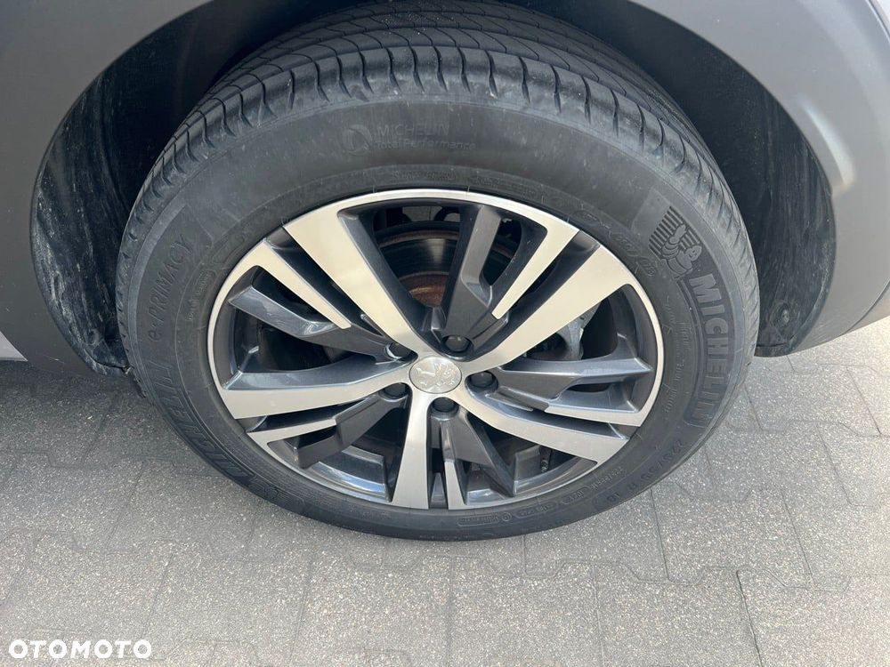 Peugeot 3008 - 11
