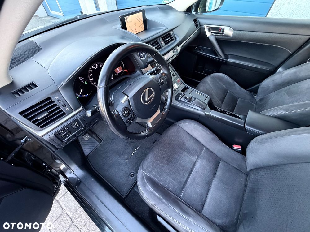 Lexus CT Luxury Line - 32