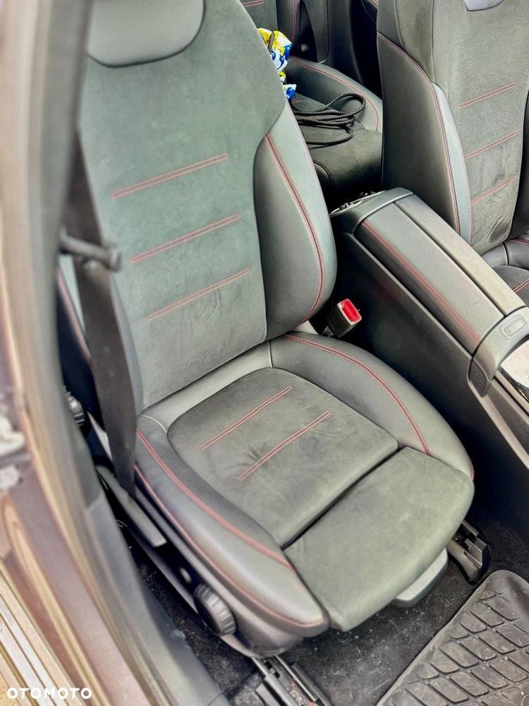 Mercedes-Benz Klasa A 220 4Matic 7G-DCT AMG Line - 37