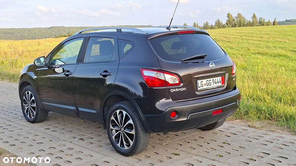 Nissan Qashqai 2.0 dCi Visia EU5 - 4