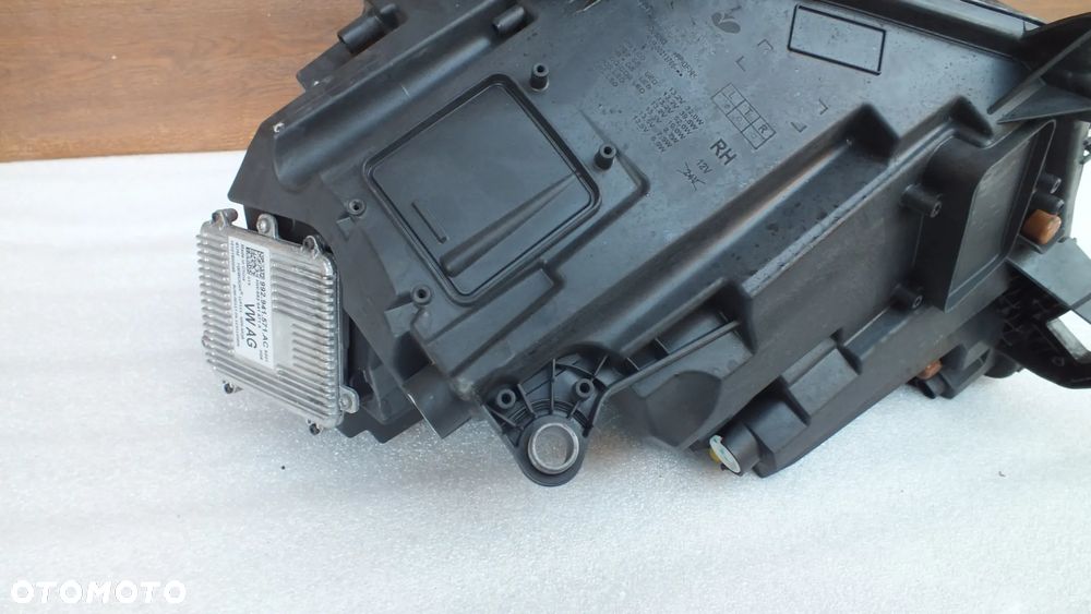 Lampa przednia prawa Skoda Kamiq Fulled 658941016B - 6