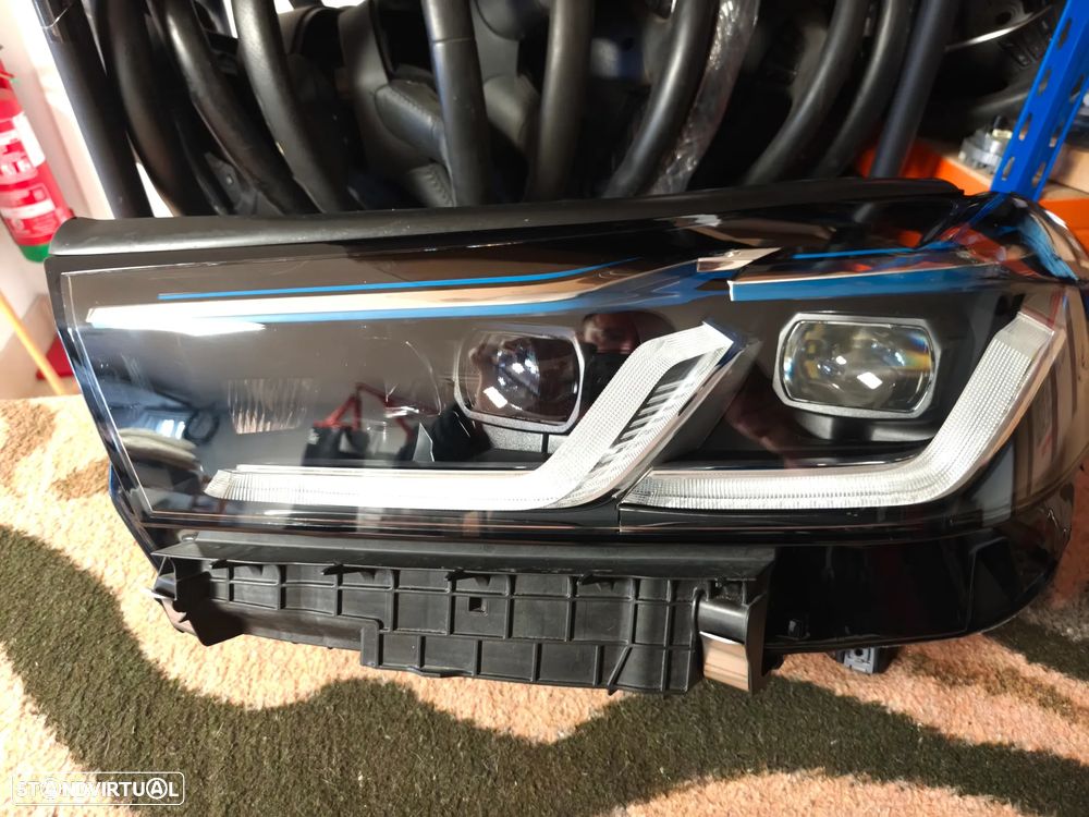 Farol esquerdo full Led Laser G32 LCI - 5A38905