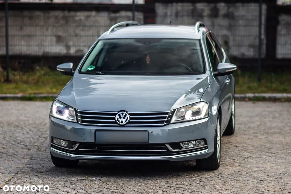 Volkswagen Passat 2.0 TDI DPF Highline DSG - 2