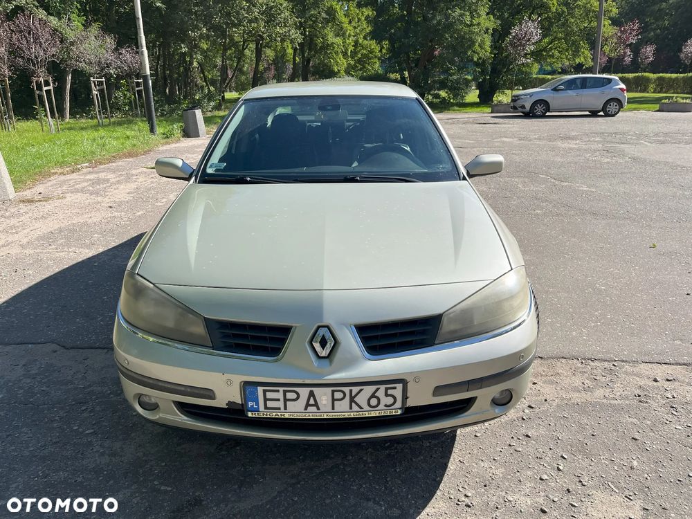 Renault Laguna 2.0 16V Dynamique - 9