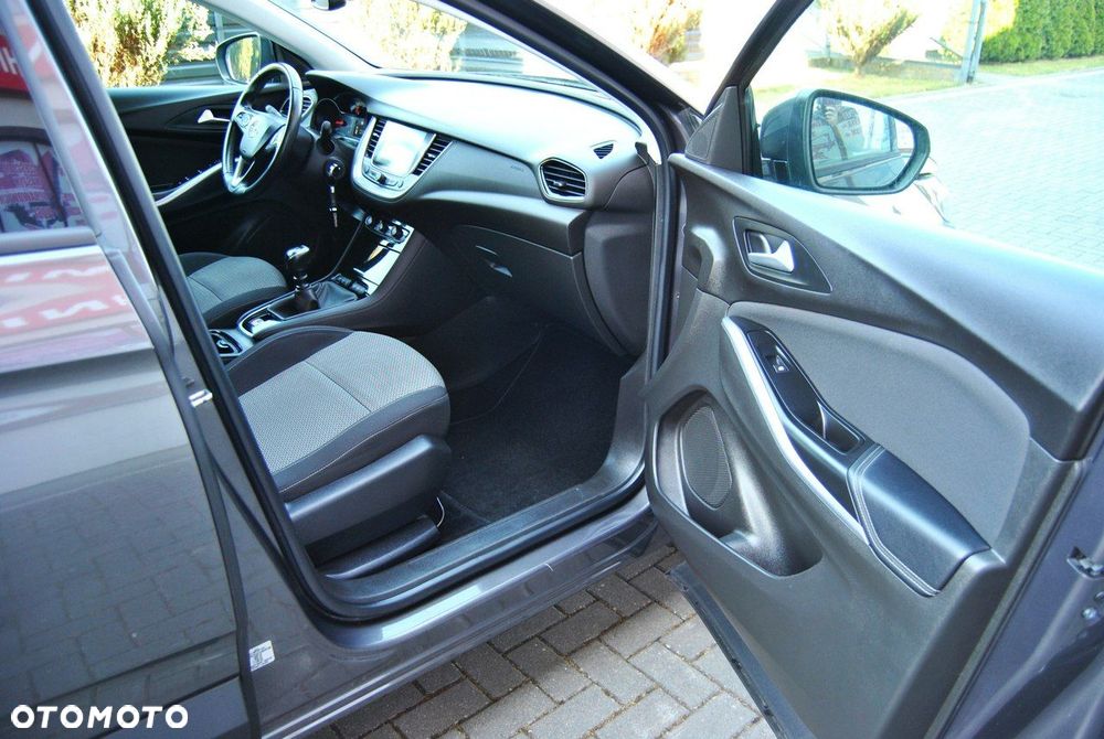 Opel Grandland X - 12