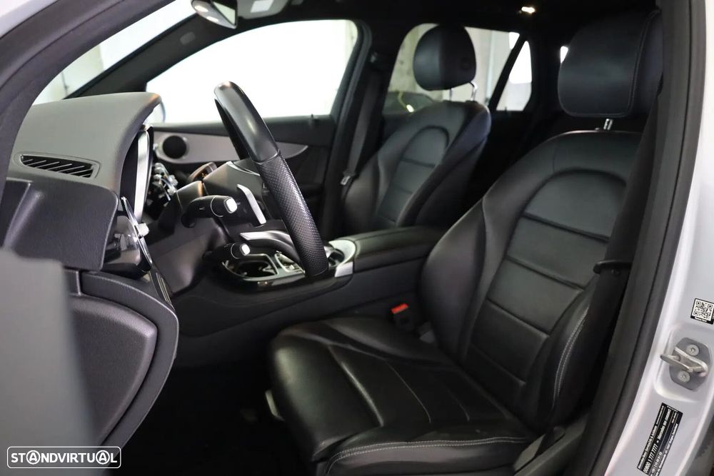 Mercedes-Benz GLC 250 d AMG Line 4-Matic - 29