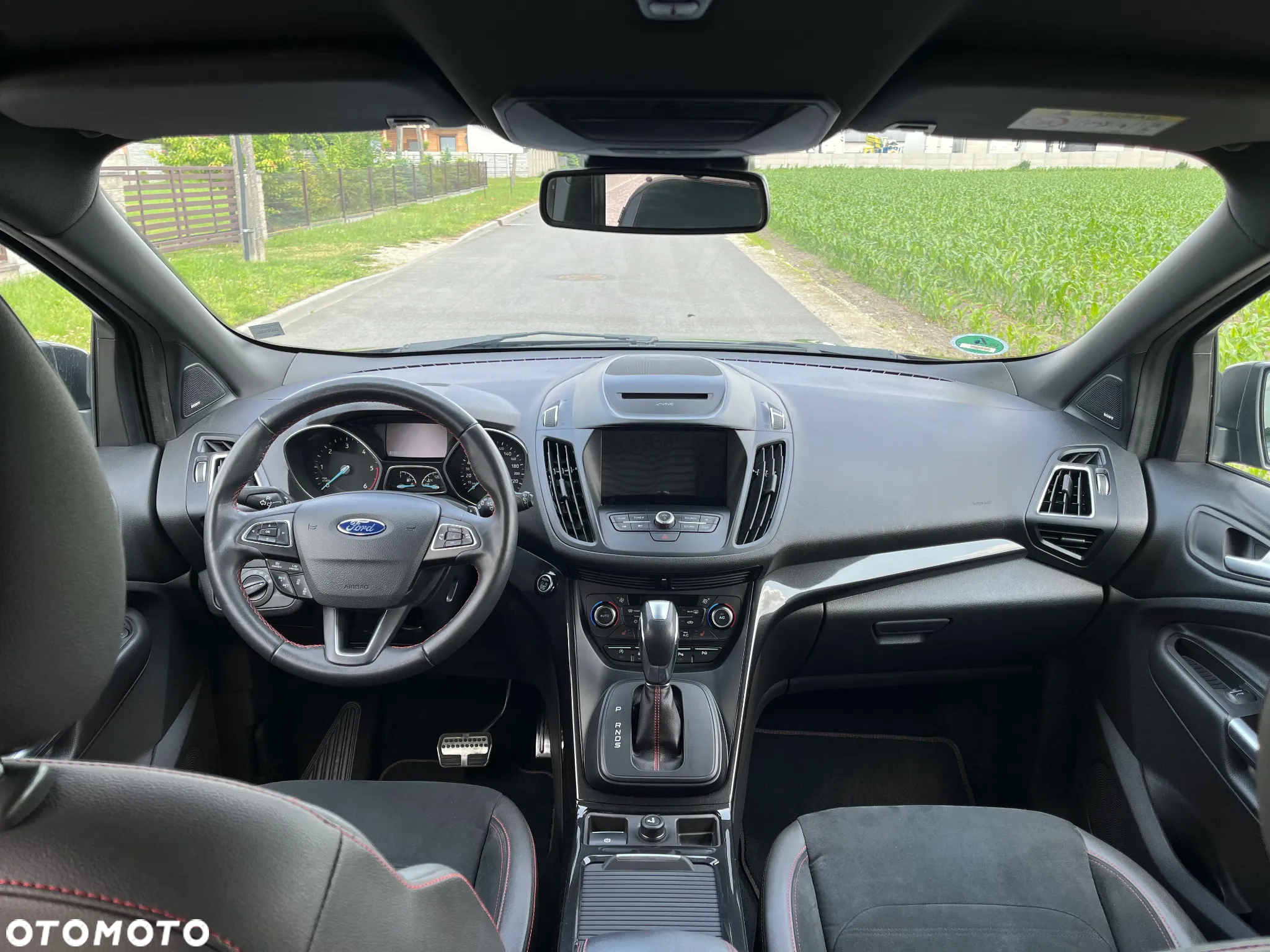 Ford Kuga 2.0 TDCi 4x4 ST-Line - 19