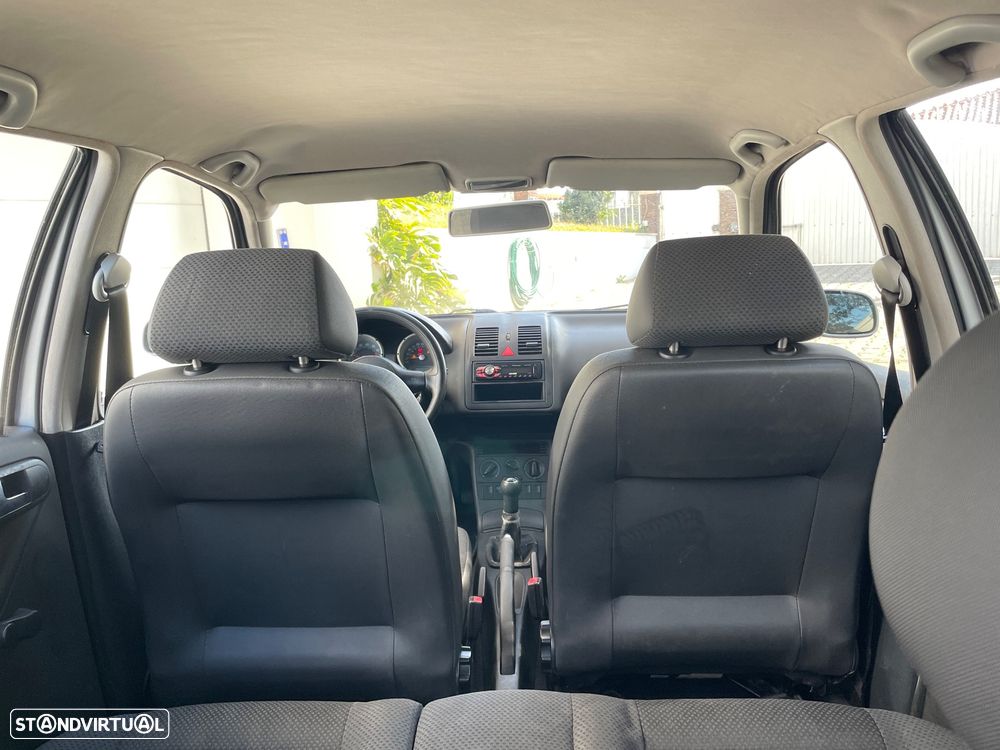 VW Polo 1.0 Conceptline - 16