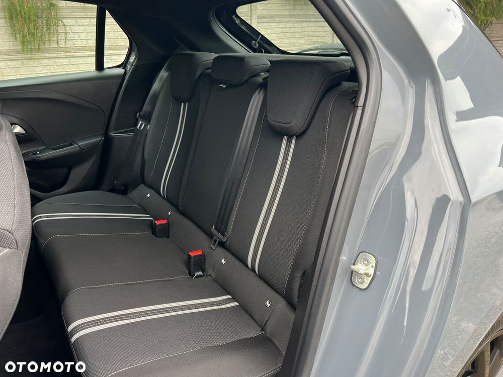 Opel Corsa - 32