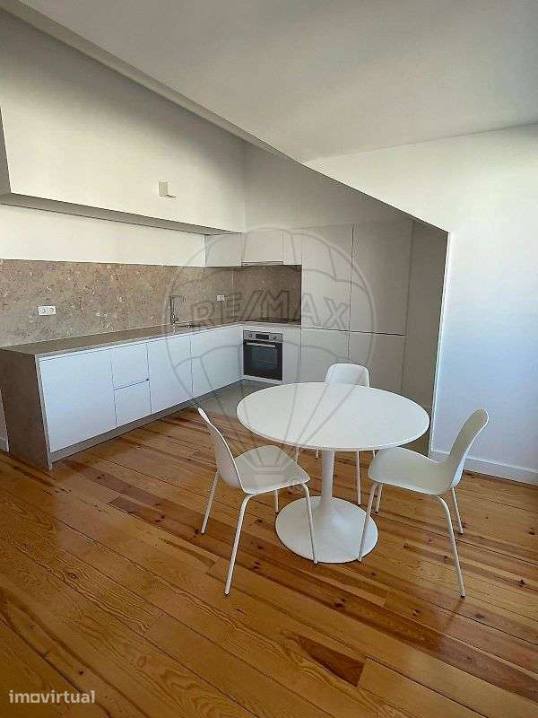 Apartamento T2 para arrendamento - Grande imagem: 5/35
