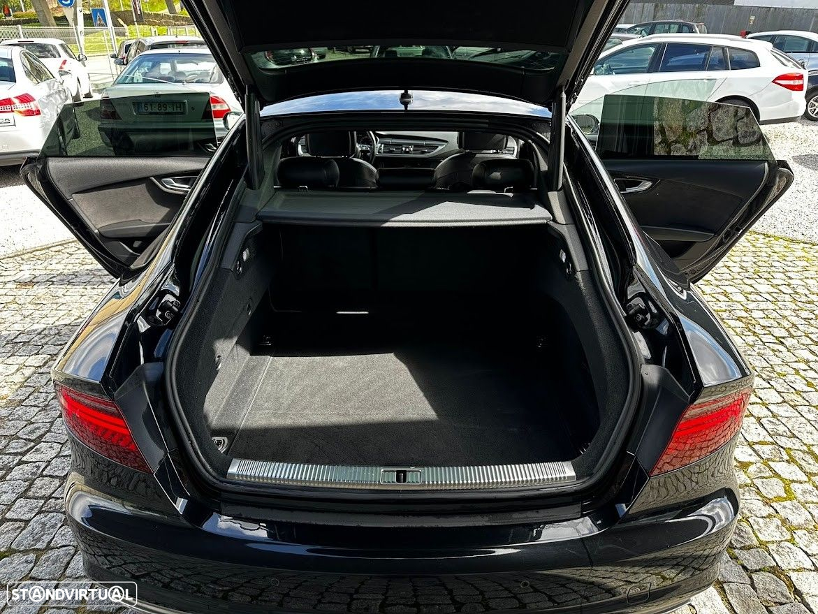 Audi A7 Sportback 3.0 TDI V6 S-line S tronic - 38