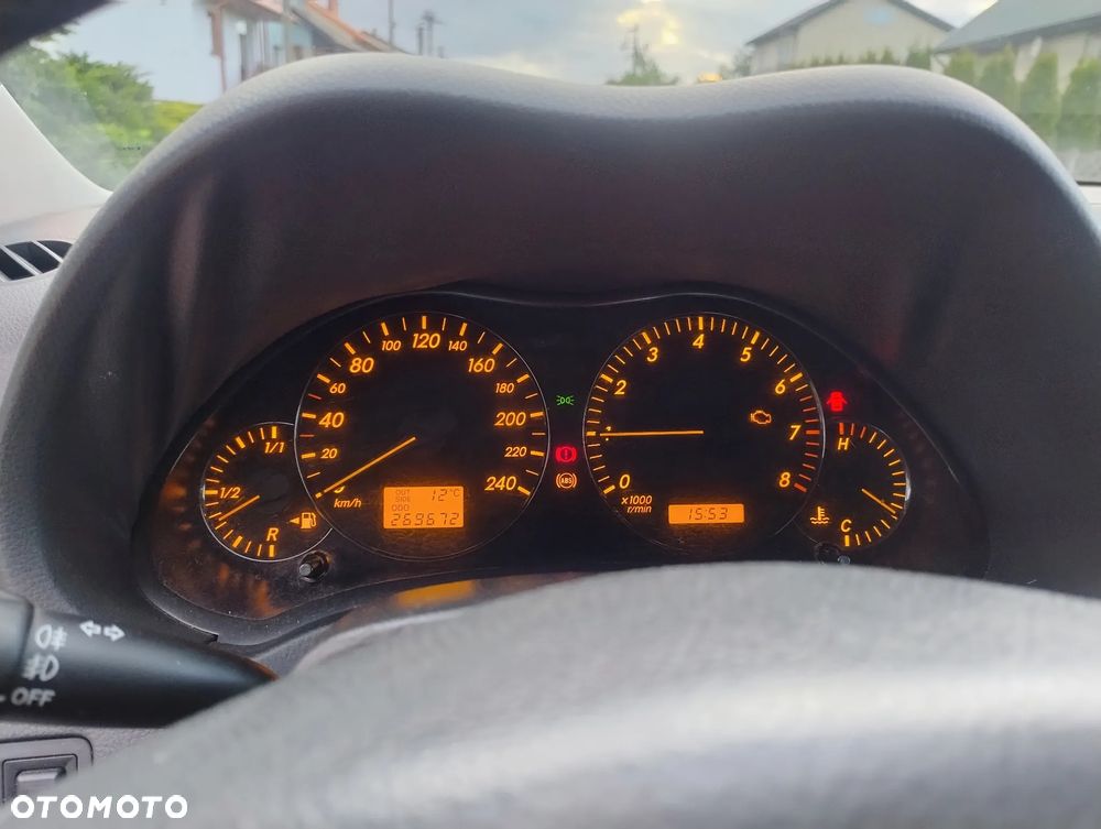 Toyota Avensis 1.8 VVT-i Luna - 5
