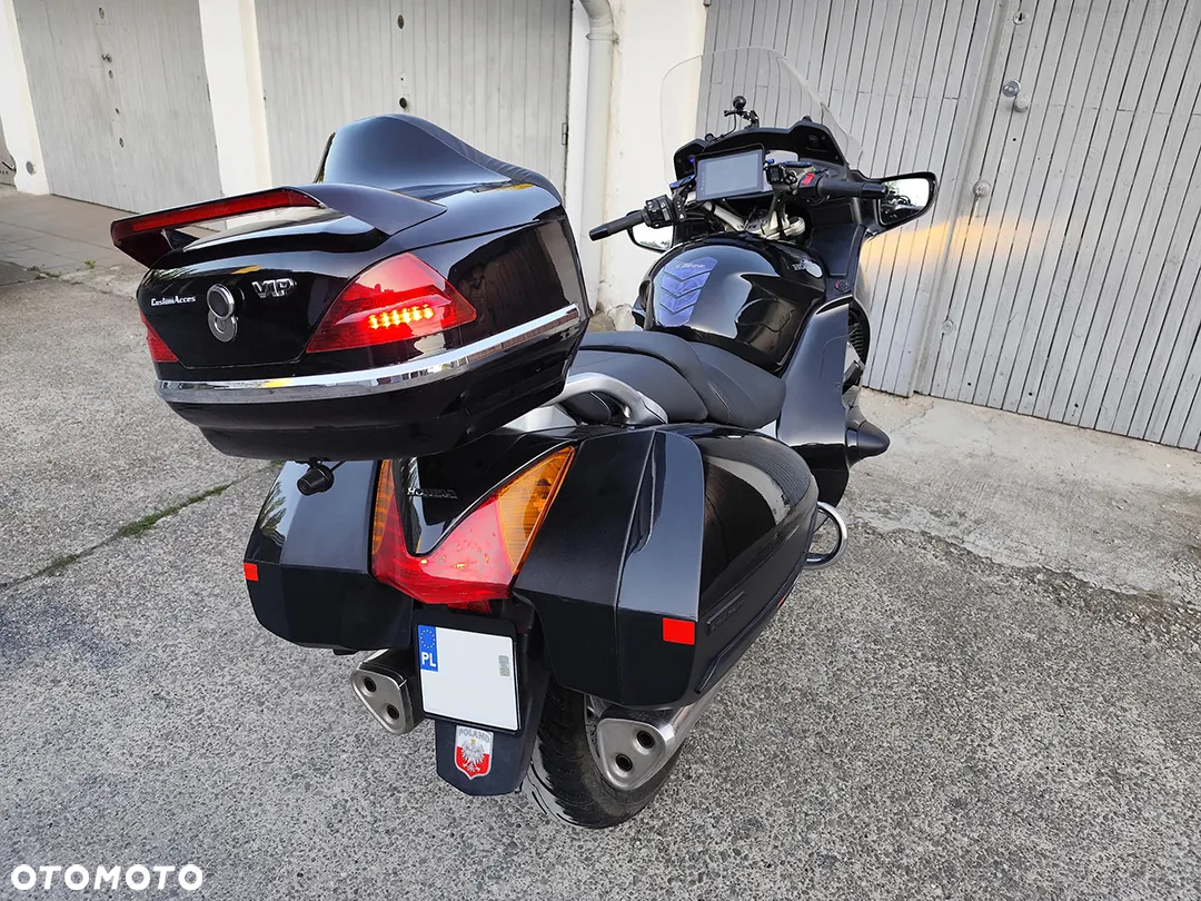 Honda ST - 3