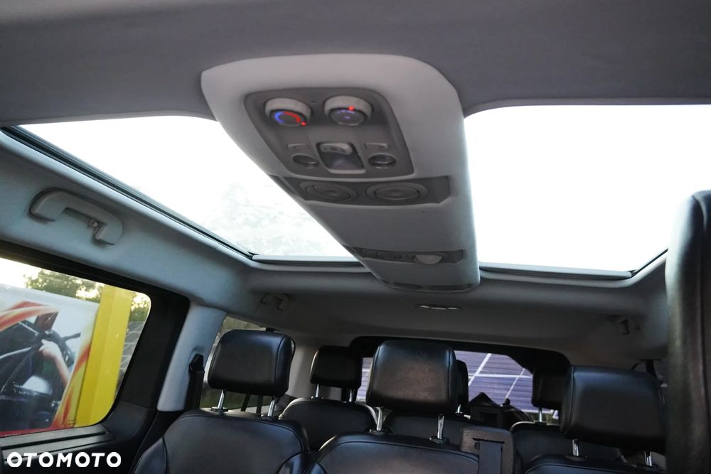 Peugeot Traveller 2.0 BlueHDi Long Business Vip - 19